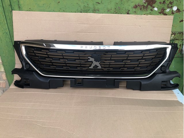 Решітка 9816027280 PEUGEOT