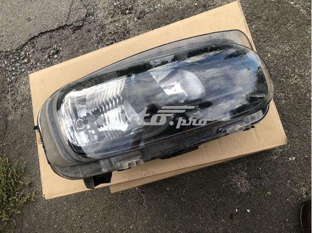 Фара передня права 9816825080 PEUGEOT