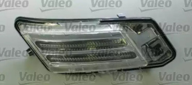 Габарит передній лівий 043896 VALEO