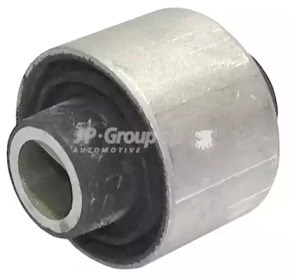 Сайлентблок нижнього важеля передньої підвіски 1340203100 JP GROUP