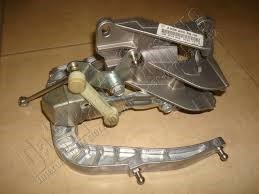 Кронштейн куліси КПП A2112670131 MERCEDES