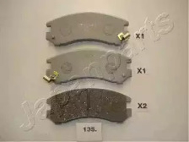 Колодки гальмівні передні, дискові PA135AF JAPANPARTS