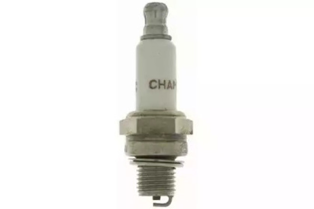 Свічки RY4CT10 CHAMPION