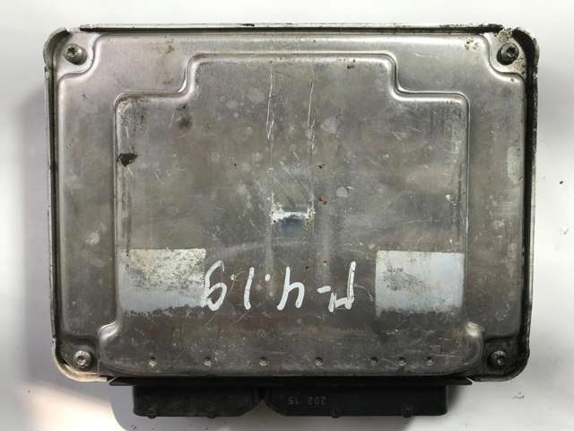 Модуль управління двигуном 038906019KH VAG