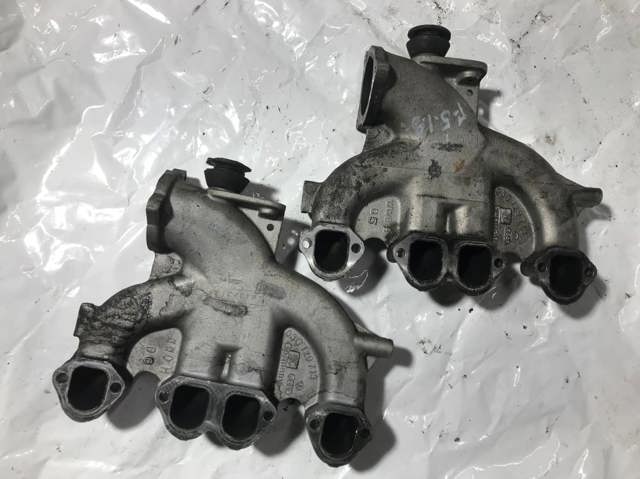 Колектор впускний 03G129713C VAG