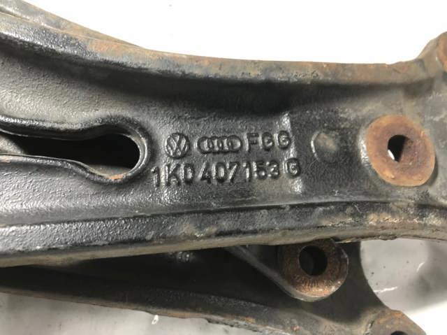 Поперечний важіль 1K0407153G VAG
