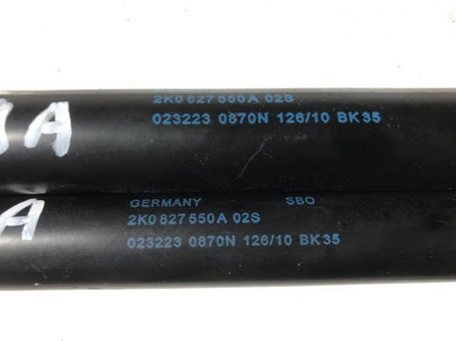 Амортизатор двері задньої 2K0827550A VAG