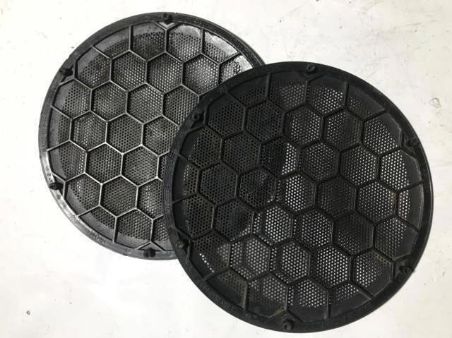 Накладка динаміка дверей 3B0868149 VAG