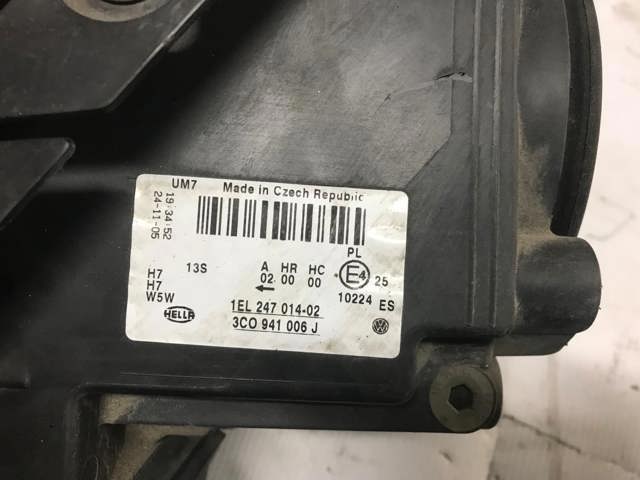 Фара правая 3C0941006J VAG