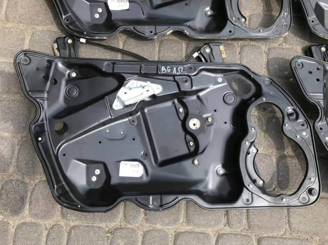 Механізм склопідіймача двері передньої, лівої 3C1837755F VAG