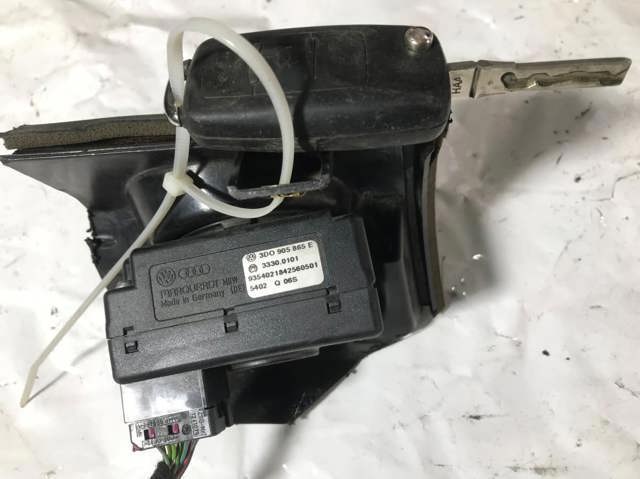 Замок запалювання 3D0905865E VAG