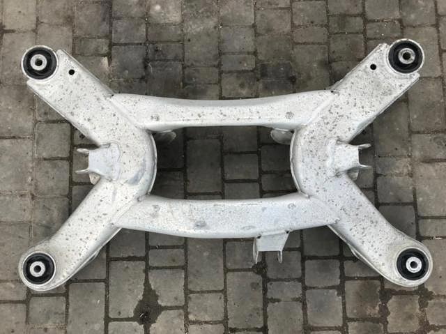 Підрамник задній 4E0505235F VAG