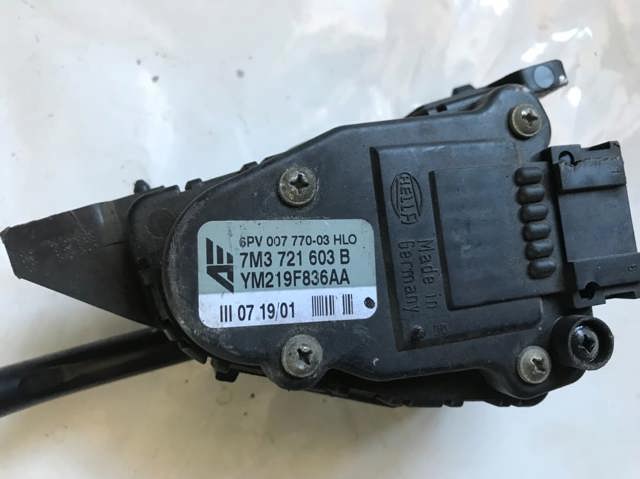 Підаль газу 7M3721603B VAG