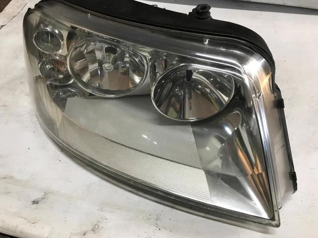 Фара правая 7M3941016AB VAG