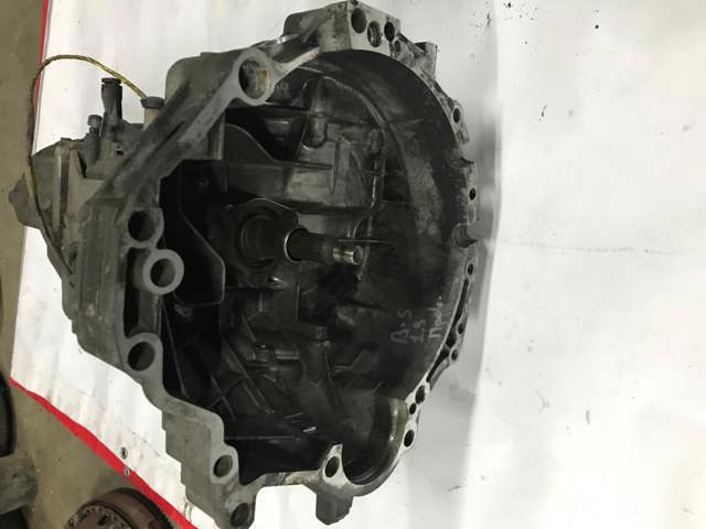 Коробка механіка в зборі Volkswagen Passat B3, B4