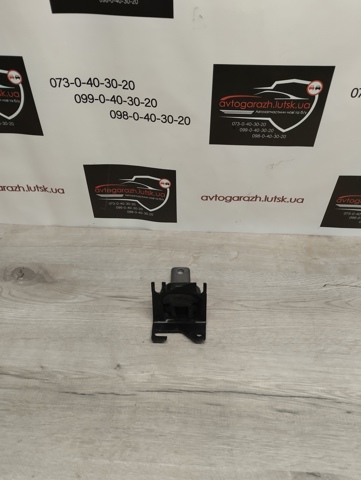 Ліва опора двигуна 112209464R RENAULT