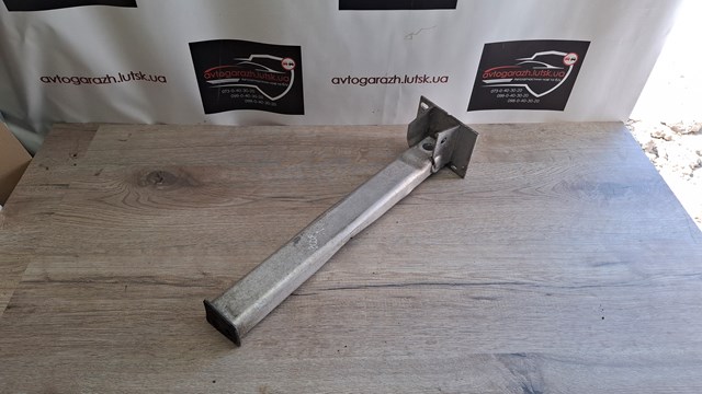 Кронштейн передньої балки 350876 PEUGEOT