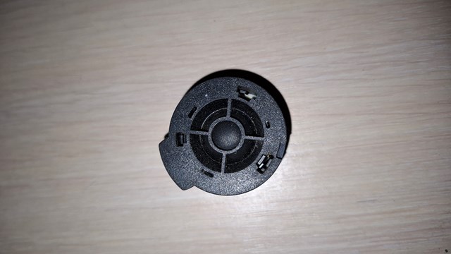 Динамік передньої двері 8616005090 TOYOTA