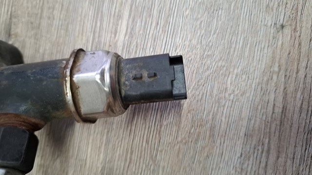 Датчик тиску палива 9670076780 PEUGEOT