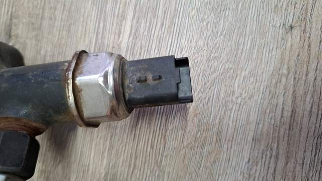 Датчик тиску палива 9670076780 PEUGEOT