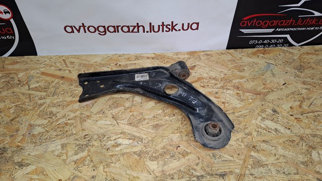Важіль передній лівий 9678311380 PEUGEOT