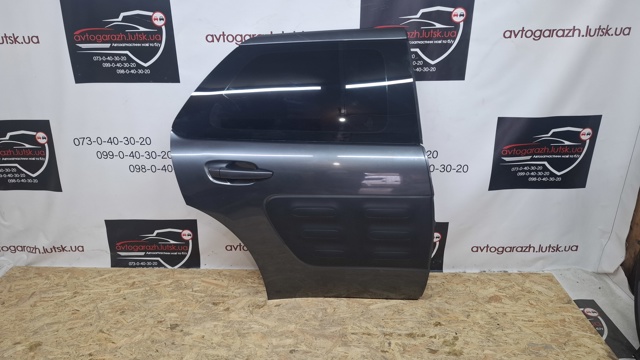 Двері пасажирські задні праві 9801070080 PEUGEOT