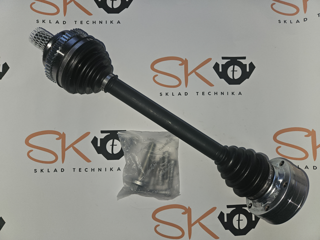 Піввісь передня, права 300990 TRAKMOTIVE