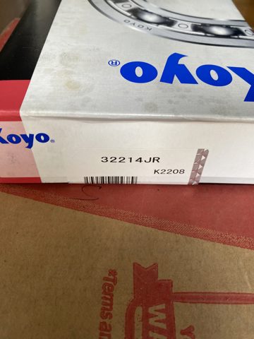 Підшипник ступиці задньої, зовнішній 32214JR KOYO
