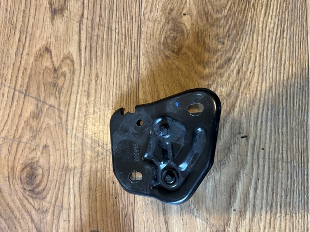 Замок капота 4G0823186 VAG