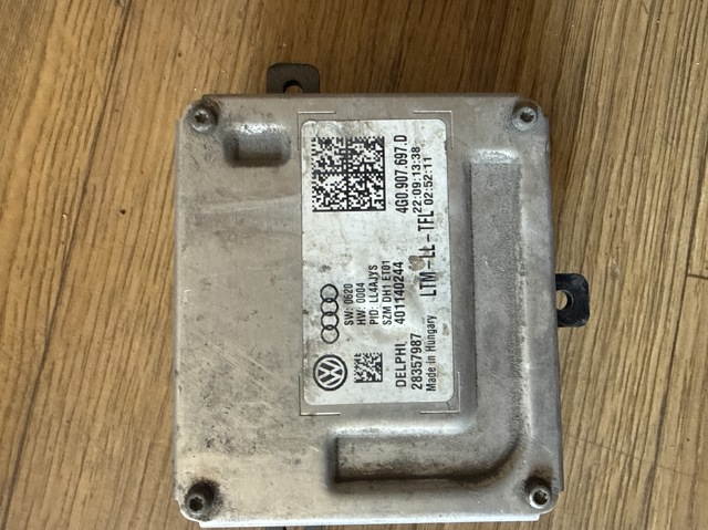 Блок упавленія автосвітла 4G0907697D VAG