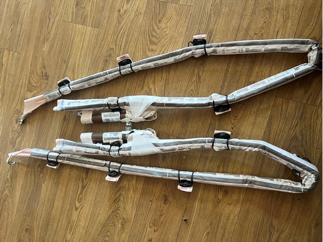 Подушка безпеки, збоку ейрбегів 4M0880741F VAG