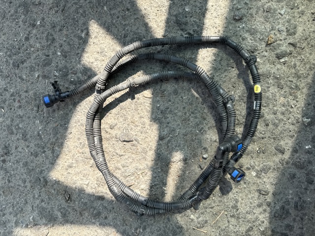 Шланг омивача лобового скла 4M0955970B VAG