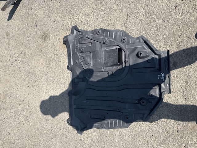 Щит запобіжний 5142006010 TOYOTA