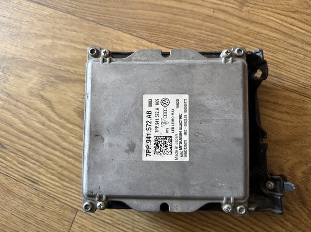 Блок розпалювання, ксенон 7PP941572AB VAG