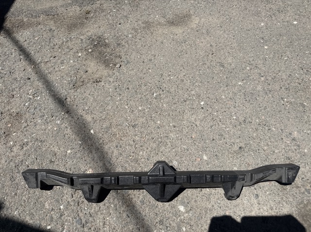 Наповнювач бампера переднього 83A807550A VAG