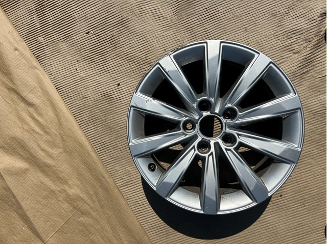 8V0601025BD VAG