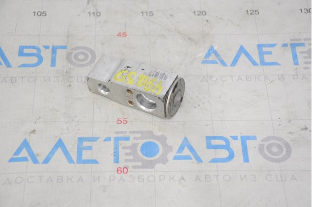 Клапан печки кондиционера lexus gs300 gs350 gs430 gs450h 06-11 8851528180