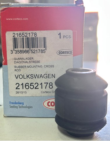 Сайлентблок нижній передньої підвіски 21652178 CORTECO