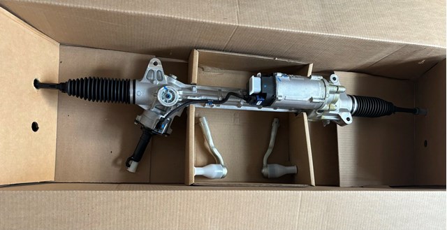 Рульова рейка A1664606000 MERCEDES