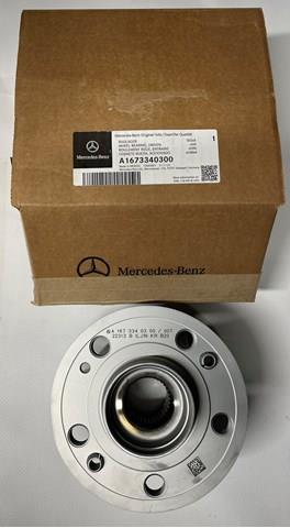 Маточина переднього колеса A1673340300 MERCEDES