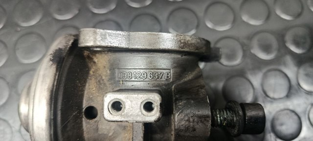Клапан EGRсістеми рециркуляції відпрацьованих газів 038129637B VAG