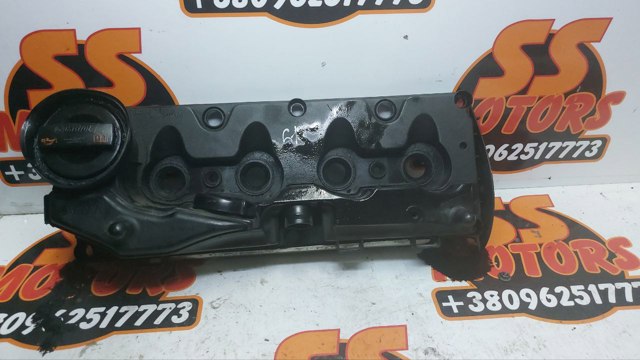 Кришка двигуна 03L103469R VAG