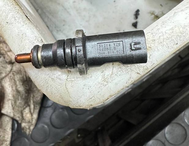 Датчик покажчика температури охолоджуючої рідини 079919523B PORSCHE