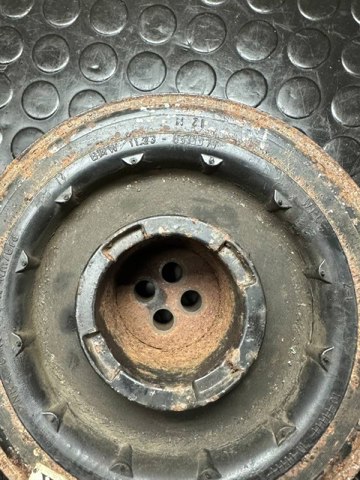 Шків колінвала 11238511371 BMW