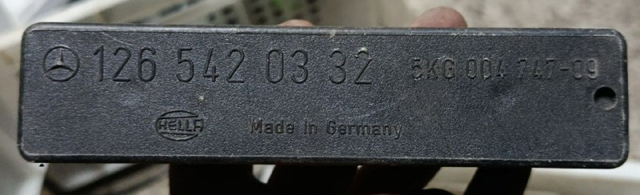 Реле фар передніх 1265420332 MERCEDES
