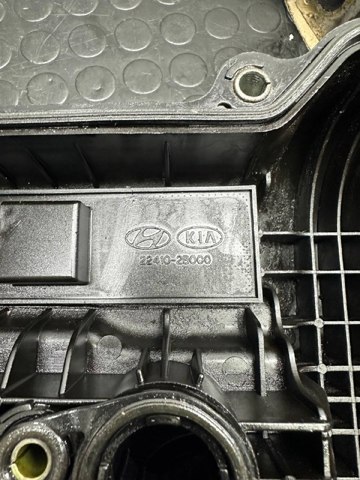 Кришка клапанів 224102B000 HYUNDAI
