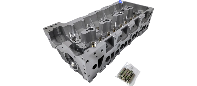 Головка блока циліндрів (ГБЦ) 6110104420 MARKET (OEM)