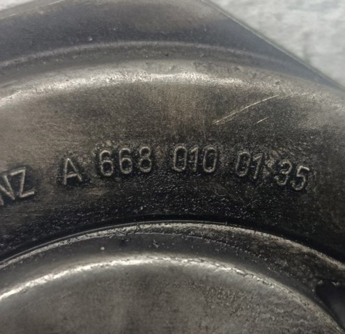 Задня кришка головки блока циліндрів (ГБЦ) A6680100135 MERCEDES
