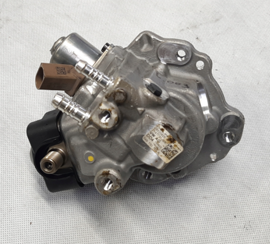 Насос паливний високого тиску (ПНВТ) - DIESEL 04B130755K VAG