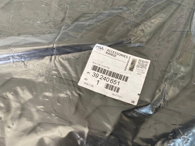 Килимок багажника 39240651 GM
